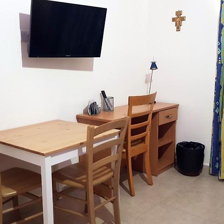 Rivotorto Retreat House Hotel Birkirkara Kültér fotó