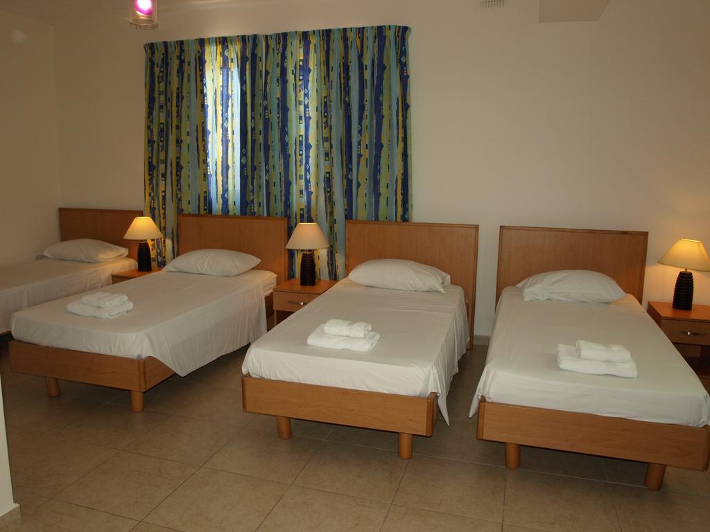 Rivotorto Retreat House Hotel Birkirkara Kültér fotó