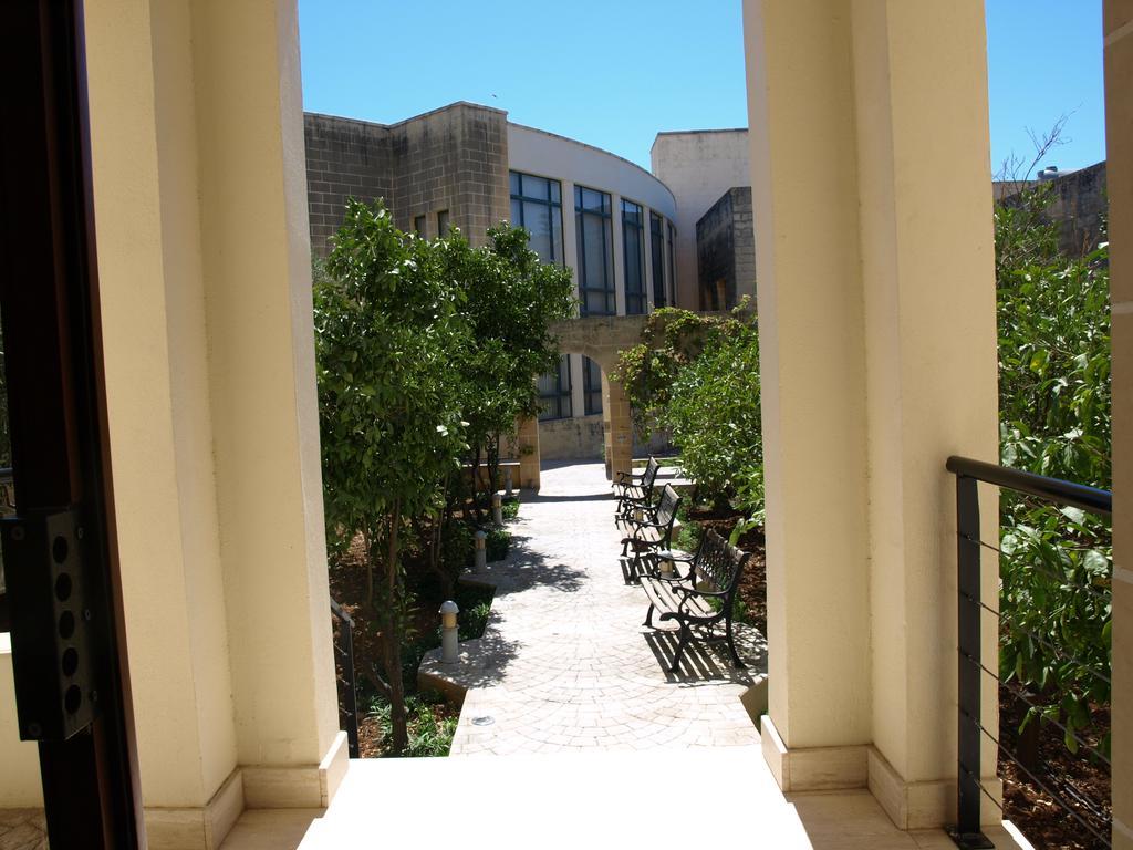 Rivotorto Retreat House Hotel Birkirkara Kültér fotó